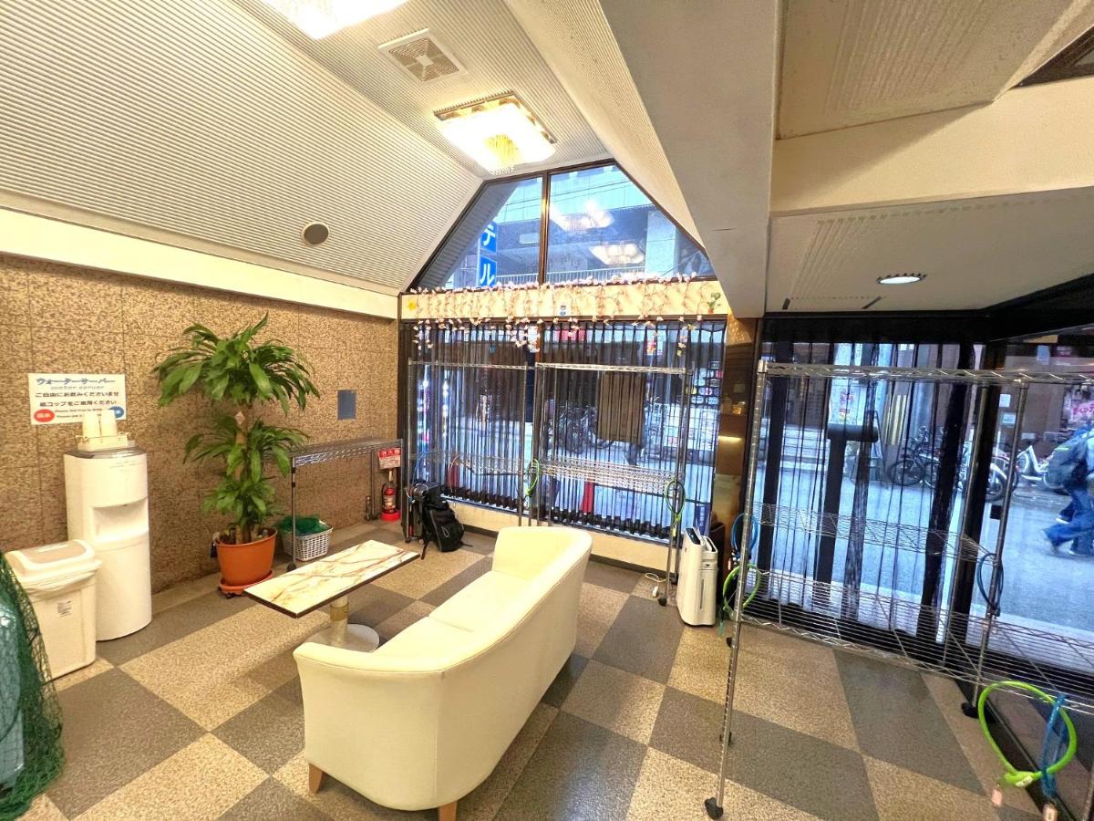 Business Inn Sennichimae Hotel - 3