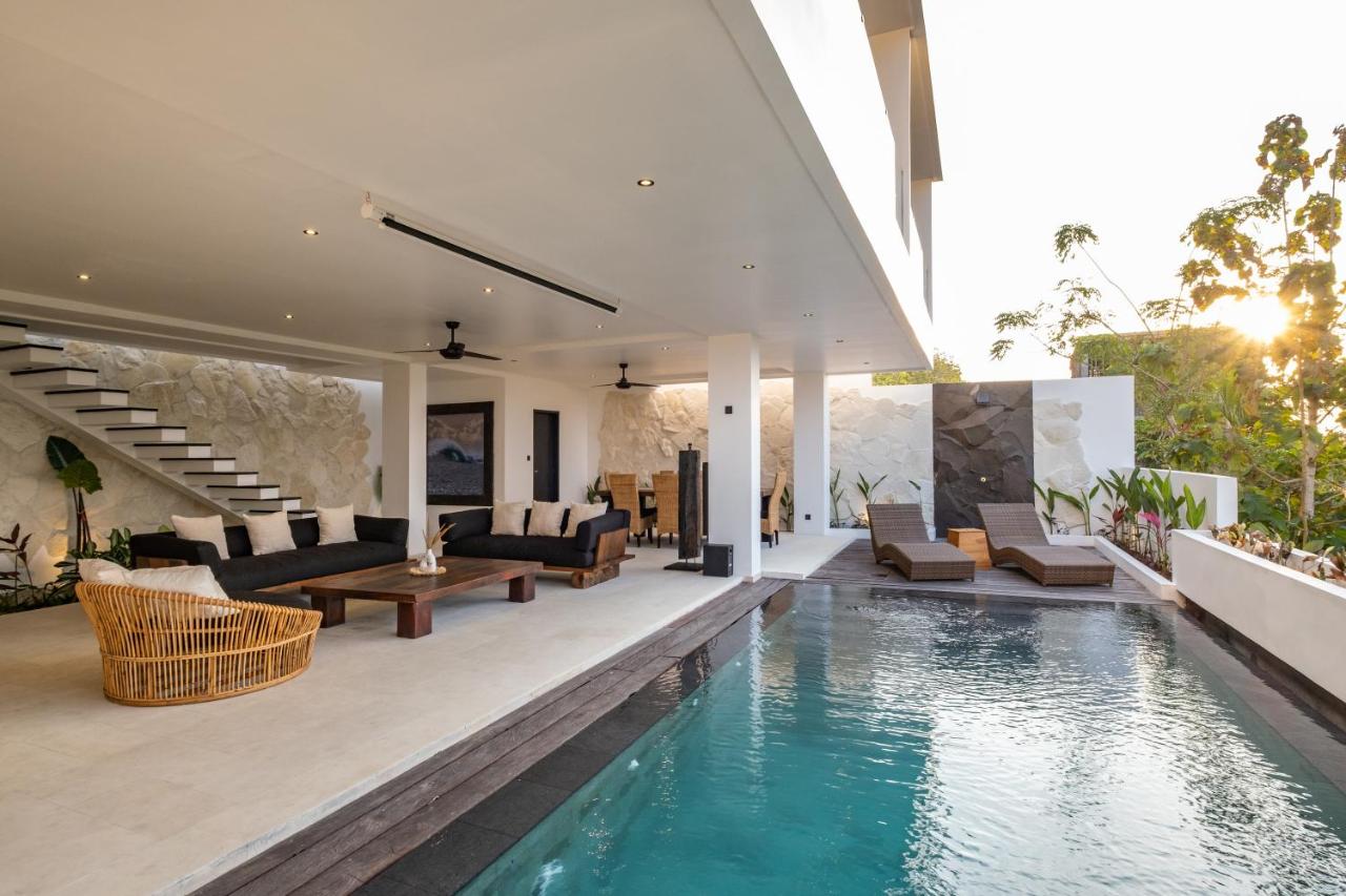 Ocean View 3BR Near Dreamland Beach, Uluwatu - 4