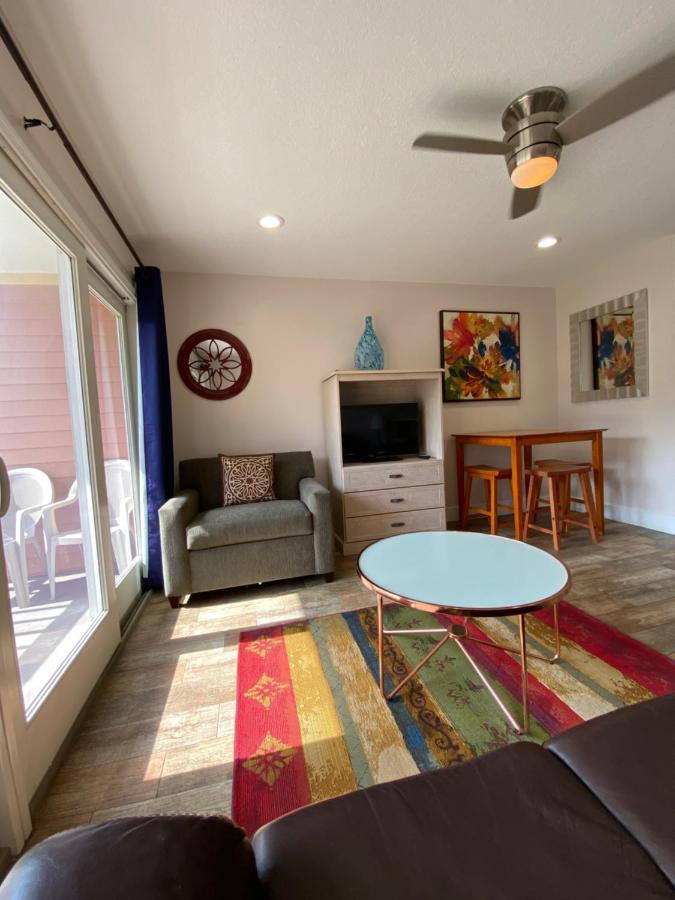 Victorian Condos Tranquility at the Victorian 3224 — photo 6