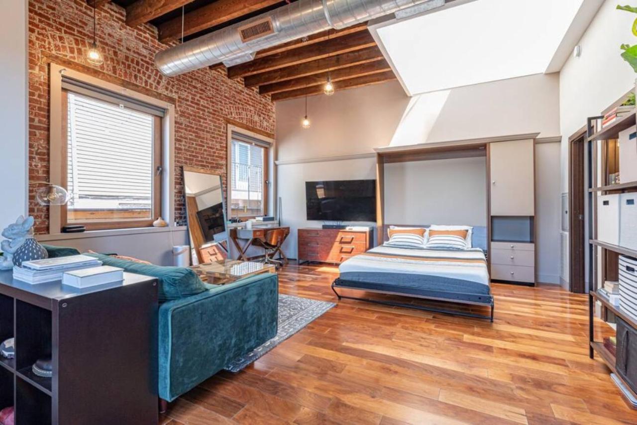 Stylish SOHO-Inspired Loft, 15 Min to NYC Times Square - 2