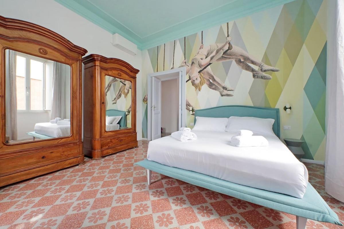 Modern retreat with Spectacular St Peter's views - 2