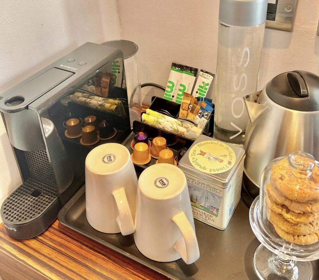 Central Ensuite Boutique Room 103 - 4