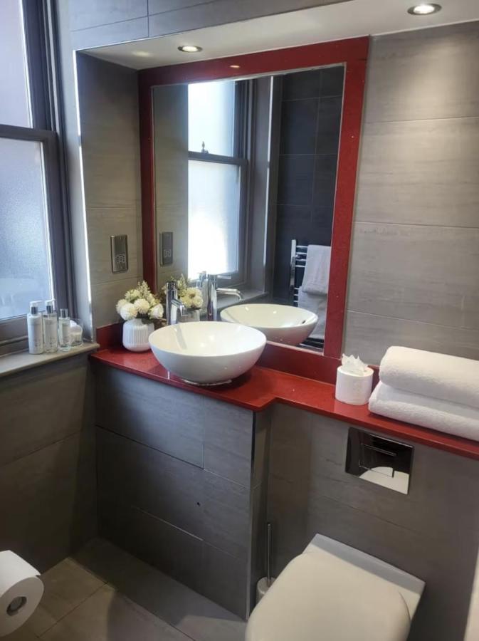 En-suite Boutique room 102 - 3