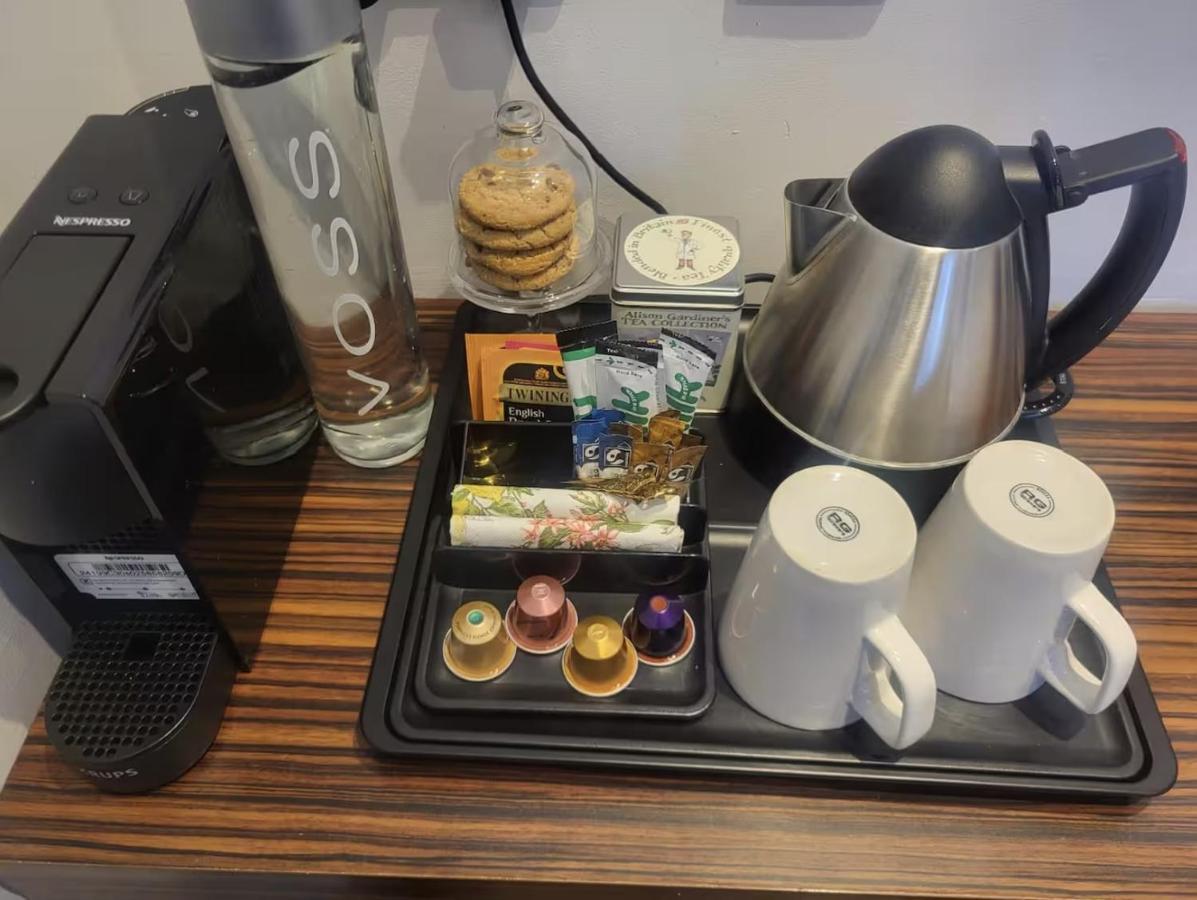 En-suite Boutique room 102 - 4