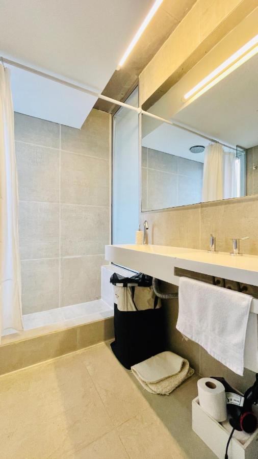 Hollywood Suites & Lofts - 3