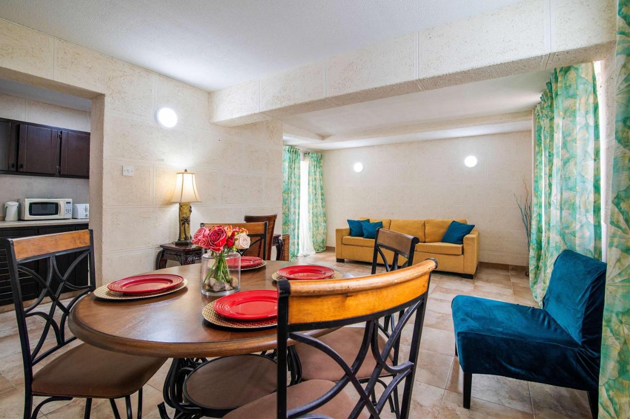 Carambola Hotel with Pool Access, Steps to Beach - 3