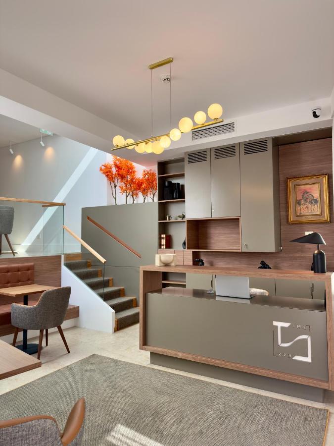 Timeless - Old City - 4