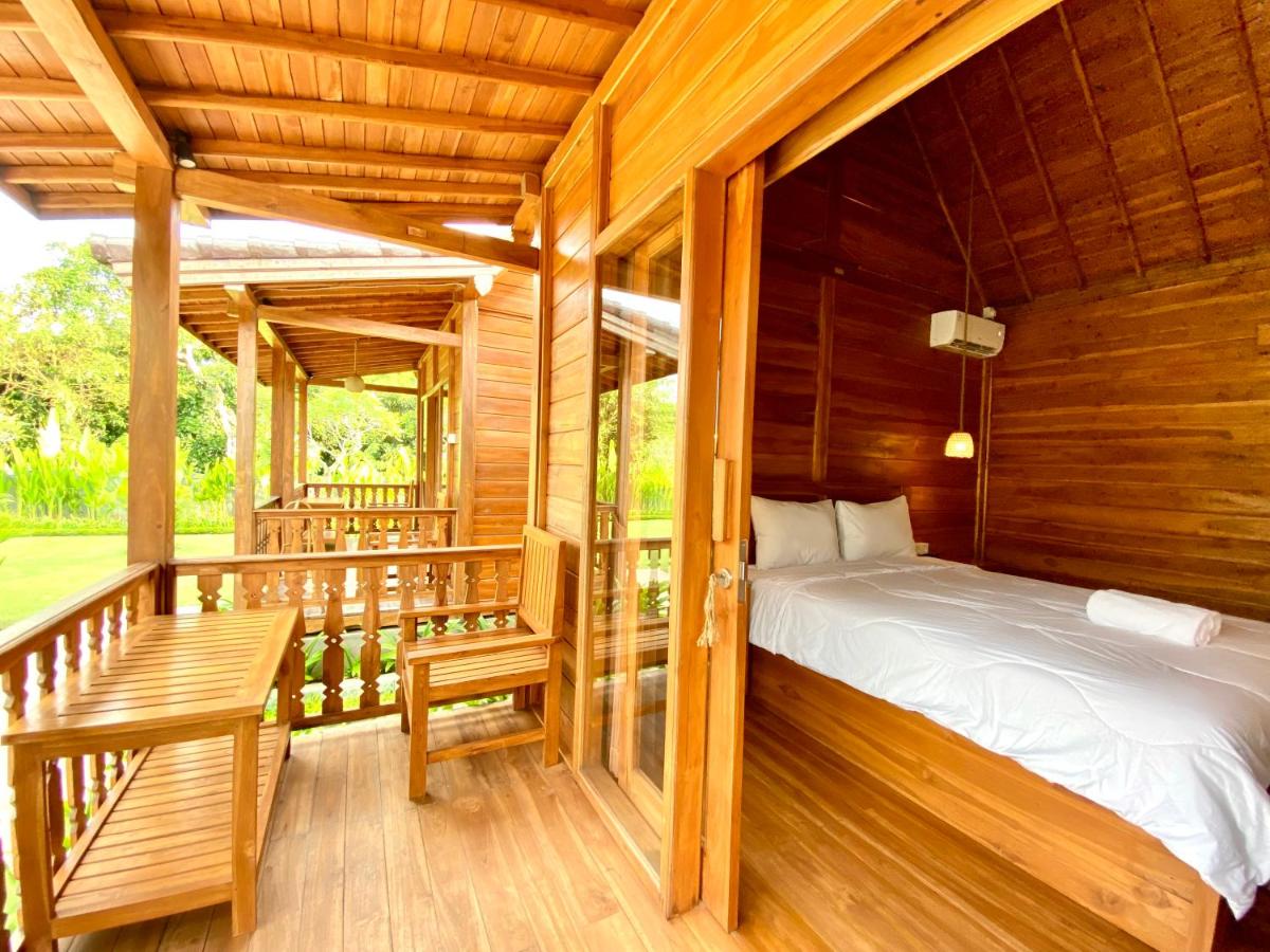 Uluwatu Wooden Villa - 2