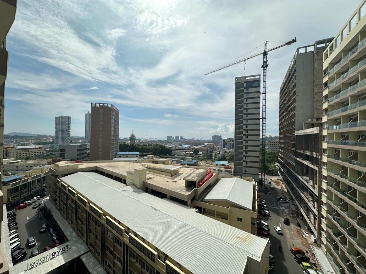 Apartment Nagoya Thamrin favehotel - 2