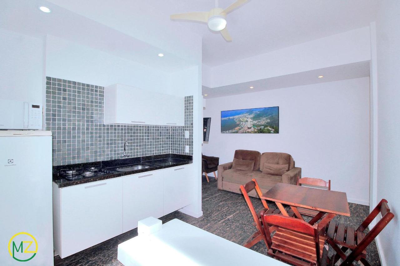 Living room with 2 bathrooms for 4 people - 4