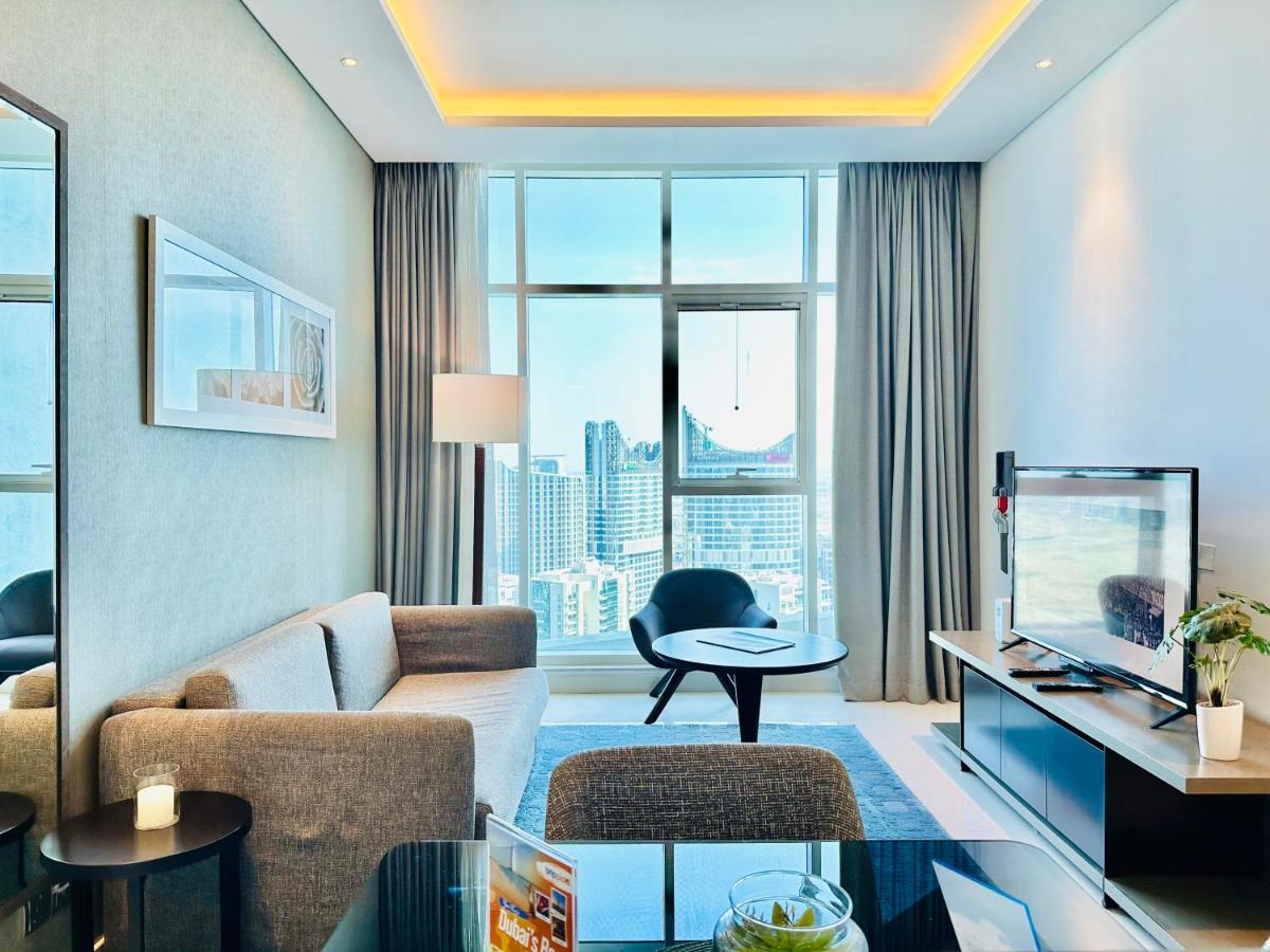 Vserve - Stylish specious - 1 Bedroom with Canal View