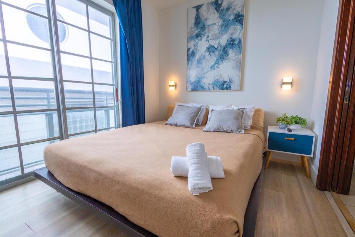 Studio with rooftop pool on Ocean Dr B303 - 5