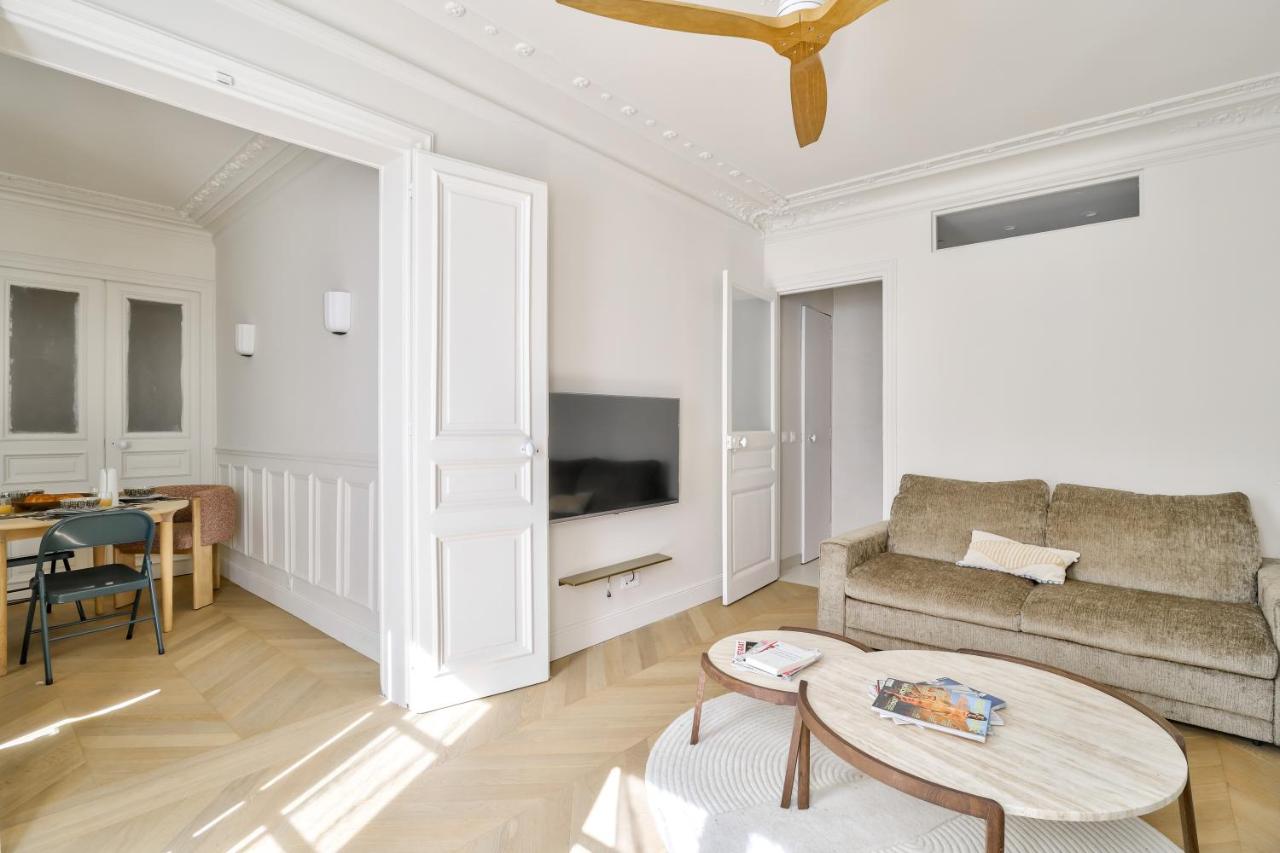 Aesthetic and Large T2 in the edge of Le Marais - 5