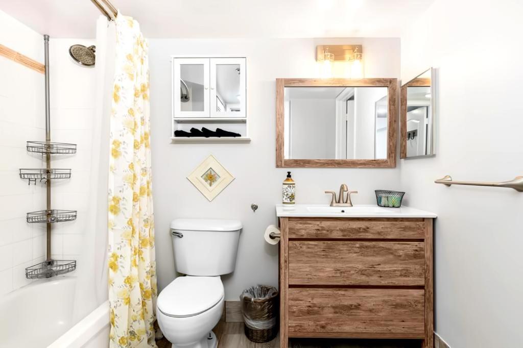 1BR Brickell included Pool, Gym and Free Parking - 3