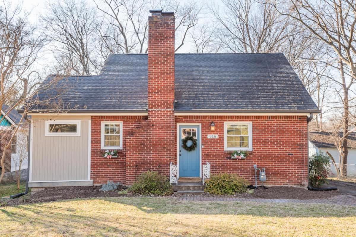 Cozy East Nash Home w Big Yard - 3