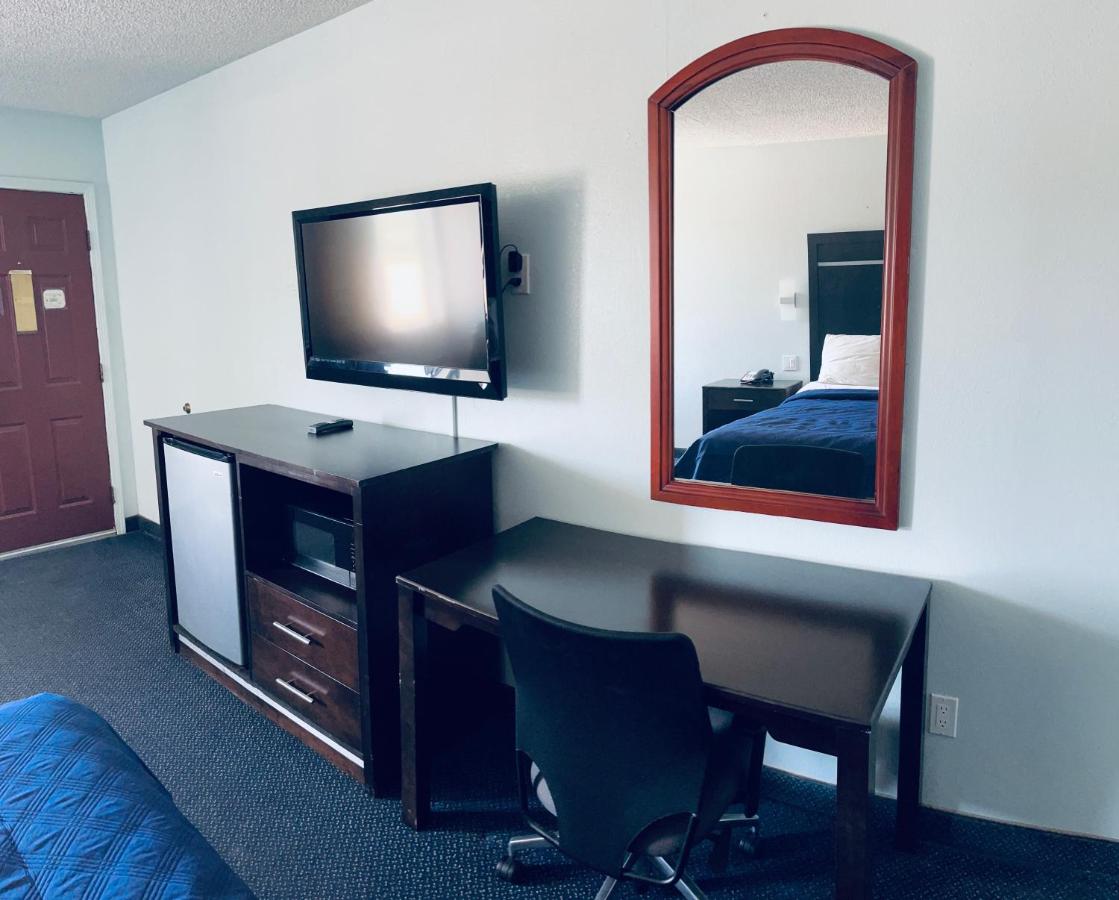 Executive Inn — photo 11