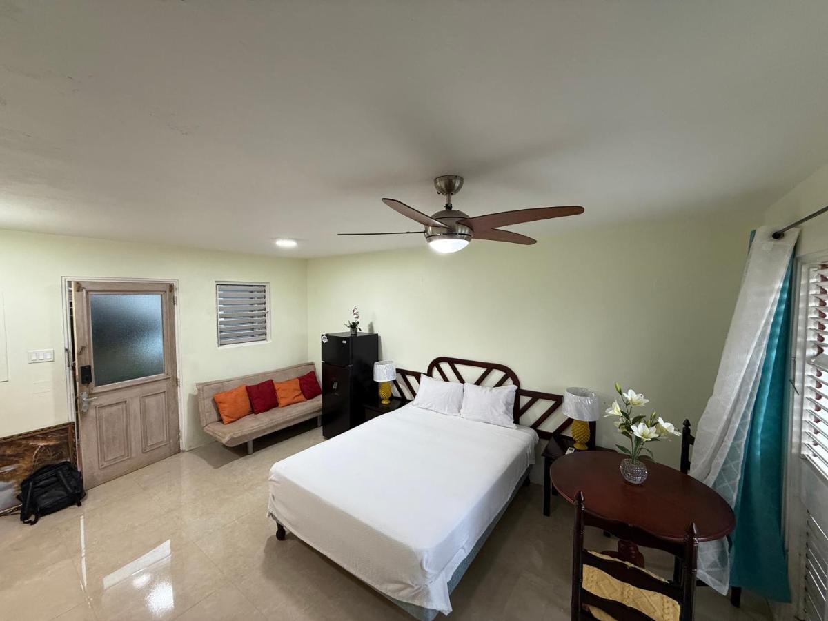 Negril beachfront oceanview studios 164 & 145 - 2