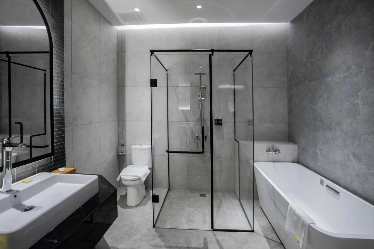 Yello Hotel Harbour Bay - 3