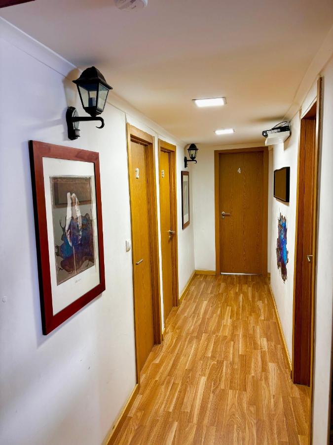 7Lisbon Downtown Private Bedroom With Balcony - 5