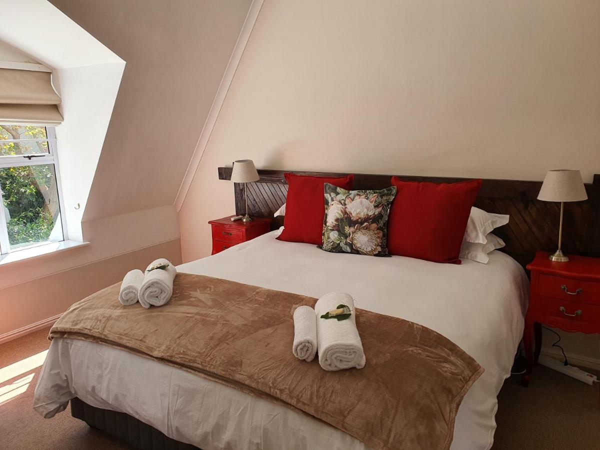 Wild Olive Guest House & Villa - 4