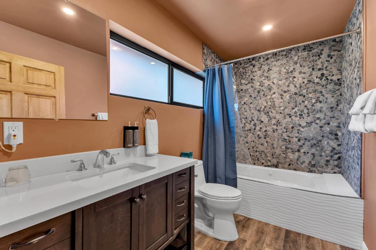 Idyllwild Inn and Strawberry Creek Inn — photo 12