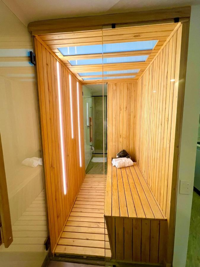 Suite con Sauna Privado, Calle 85, Zona T - 3