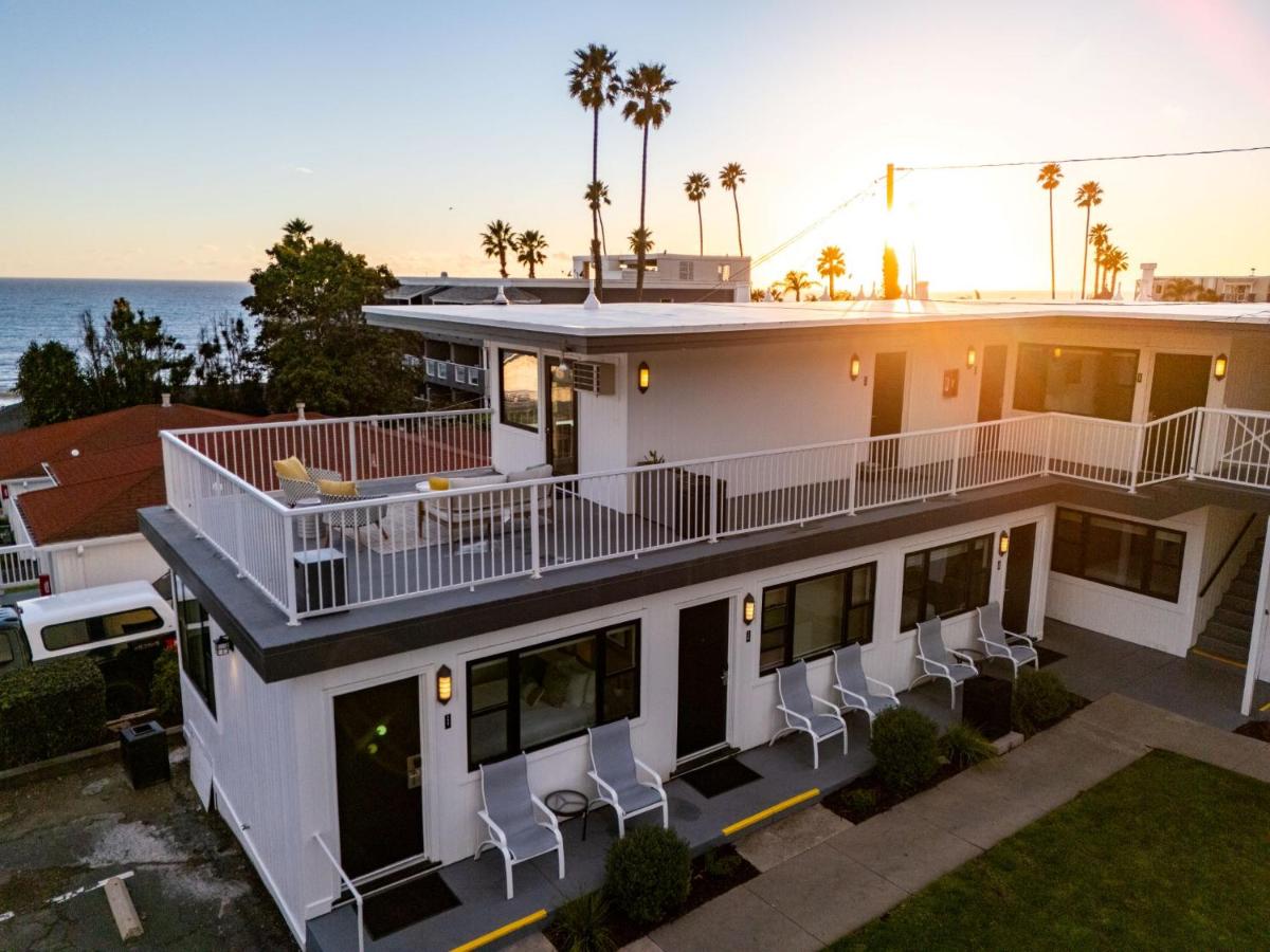 Tides Oceanview Inn and Cottages — photo 1