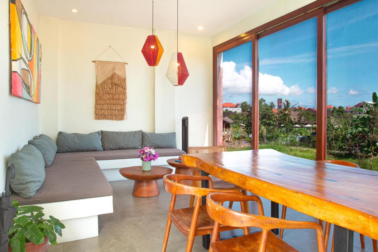 Villa Melko Stylish 4BR Villa with Pool & Rooftop Lounge - 5