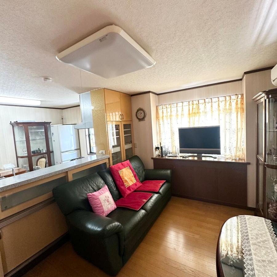 ookubo hills Unique 3 Bedroom House in Shinjuku area