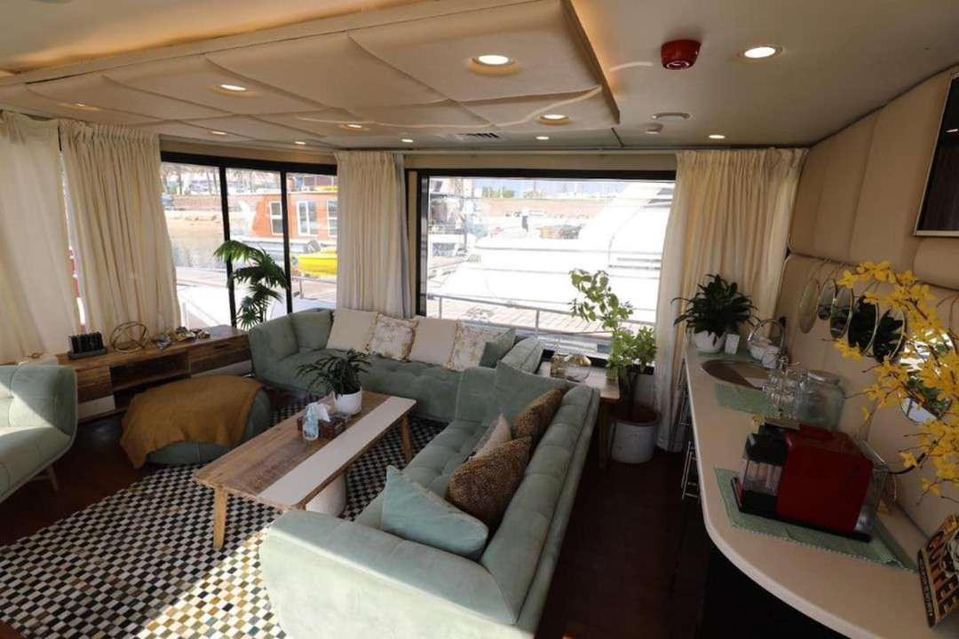 Butinah Charters Yacht Rental - 2