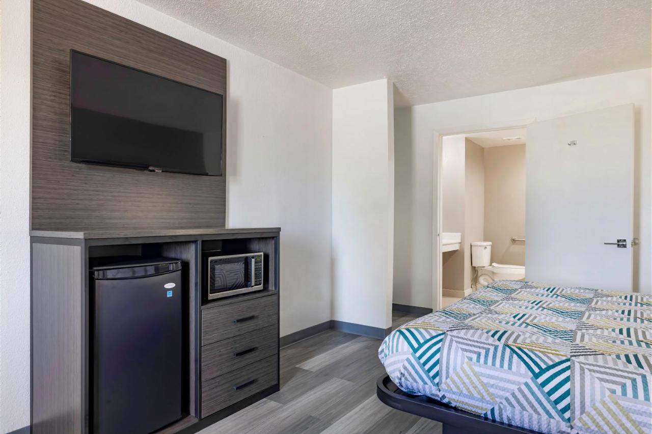 Motel Max LLC — photo 21