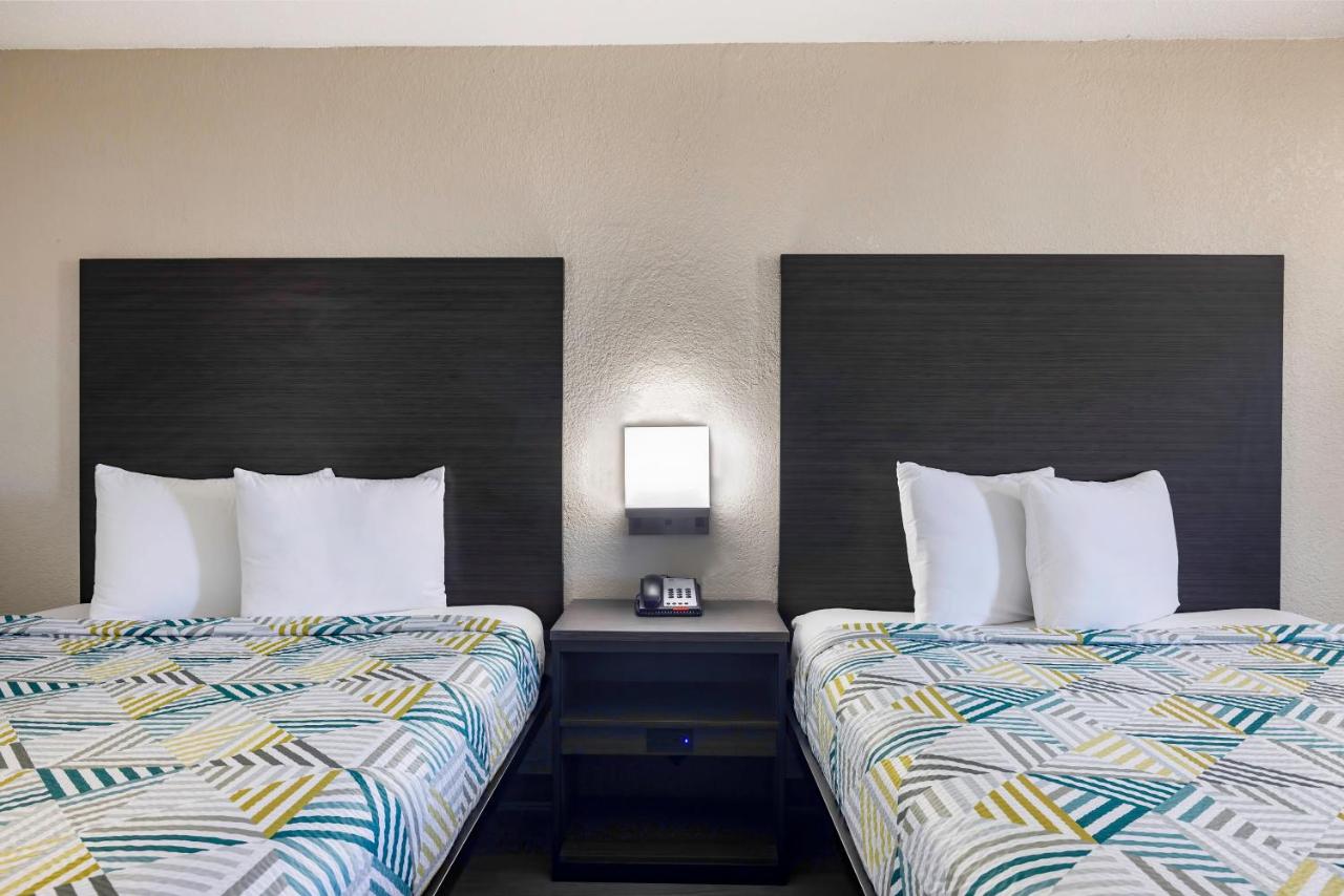 Motel Max LLC — photo 20