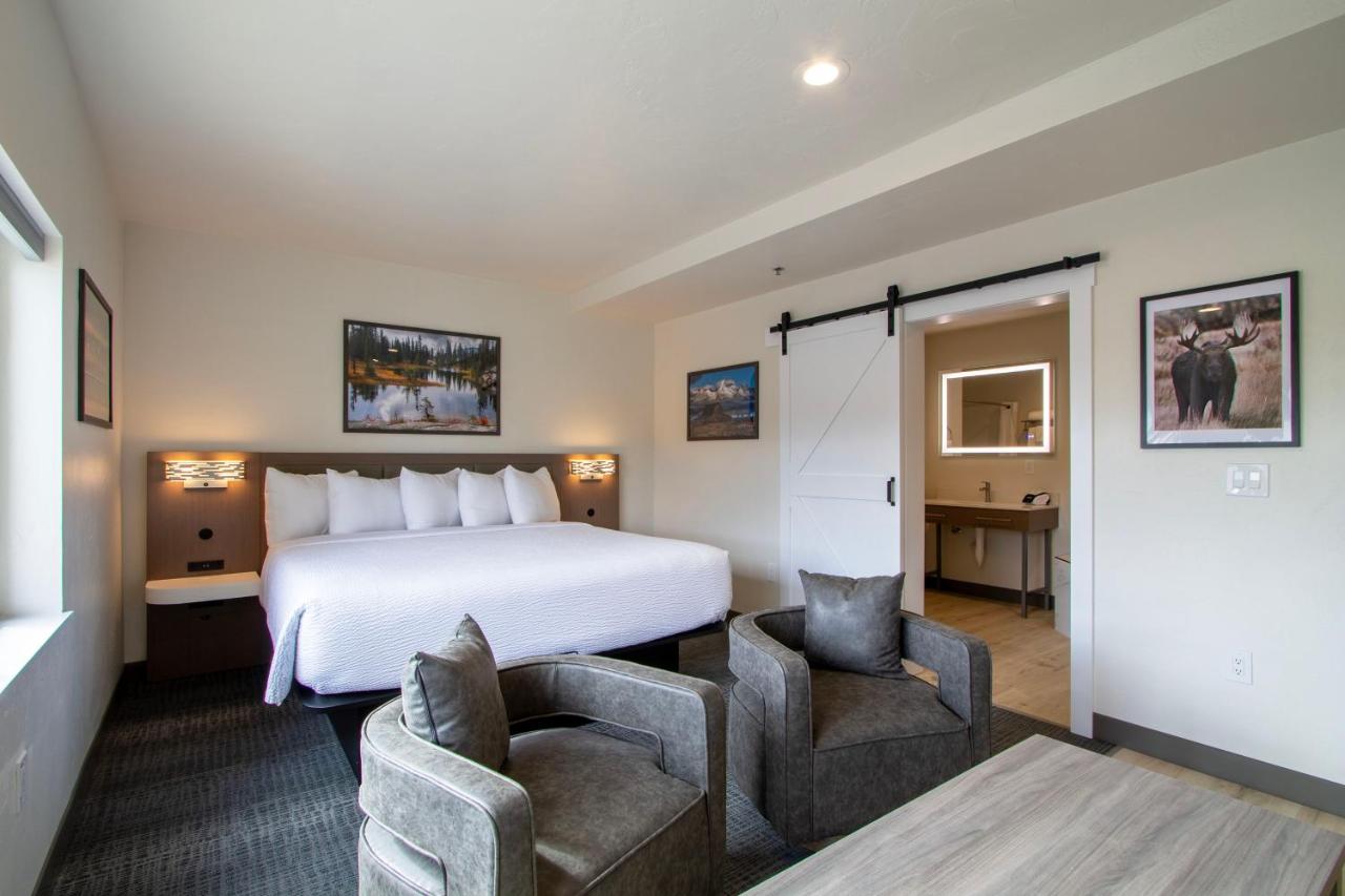 Sandpoint Hotel & Suites Downtown — photo 12