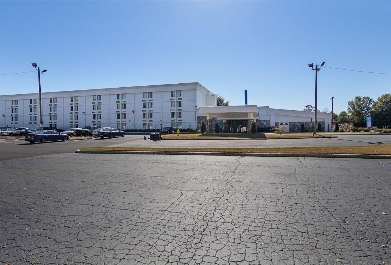 Image: Motel 6-Decatur, GA