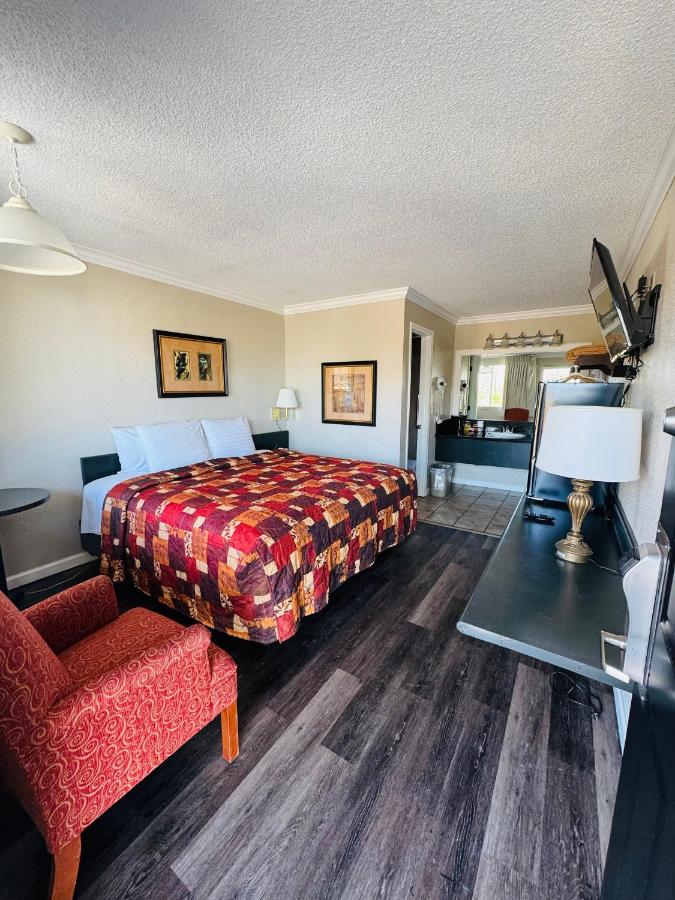 Oak Grove Motel — photo 4
