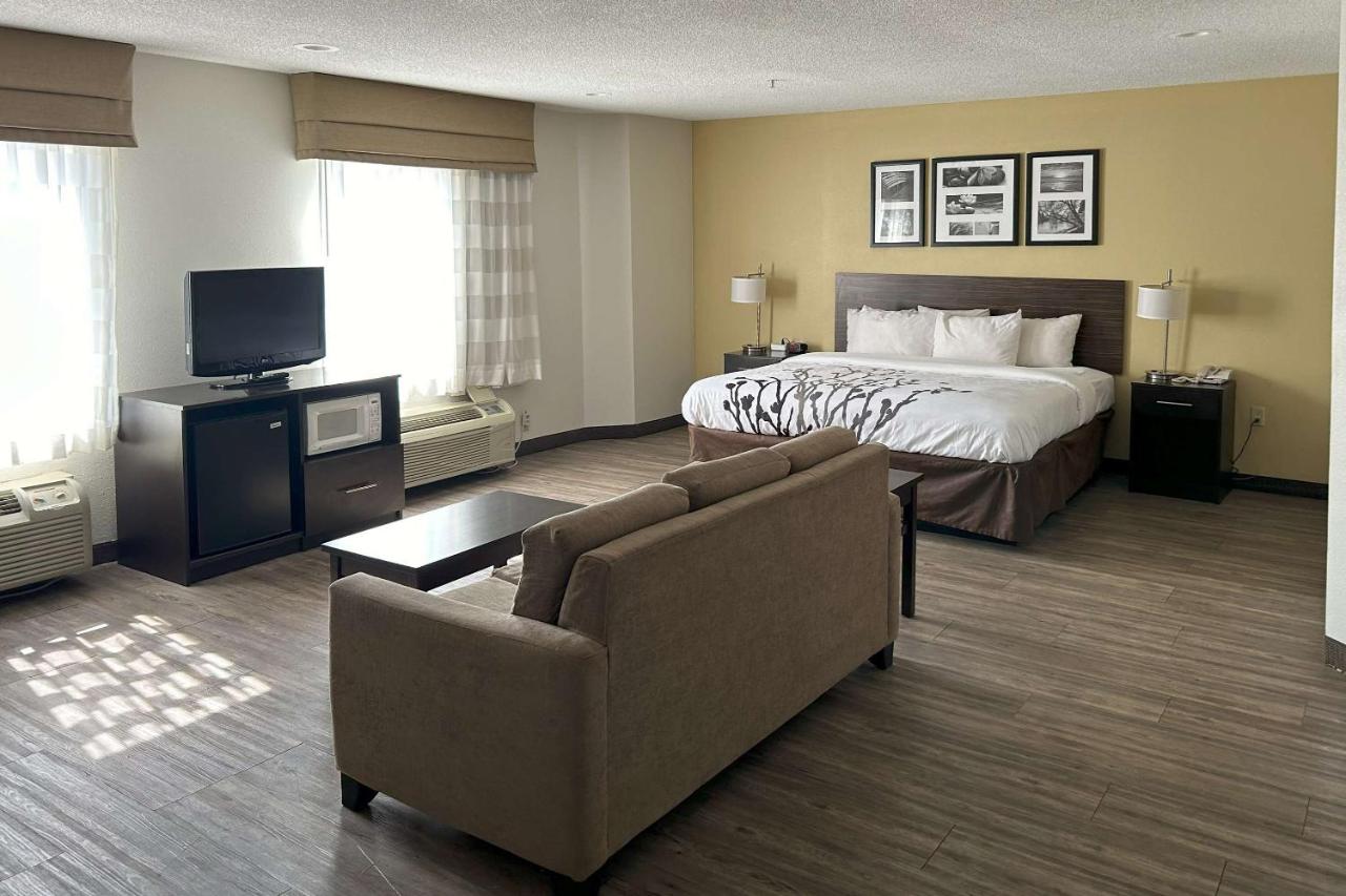 Relax Inn — photo 19