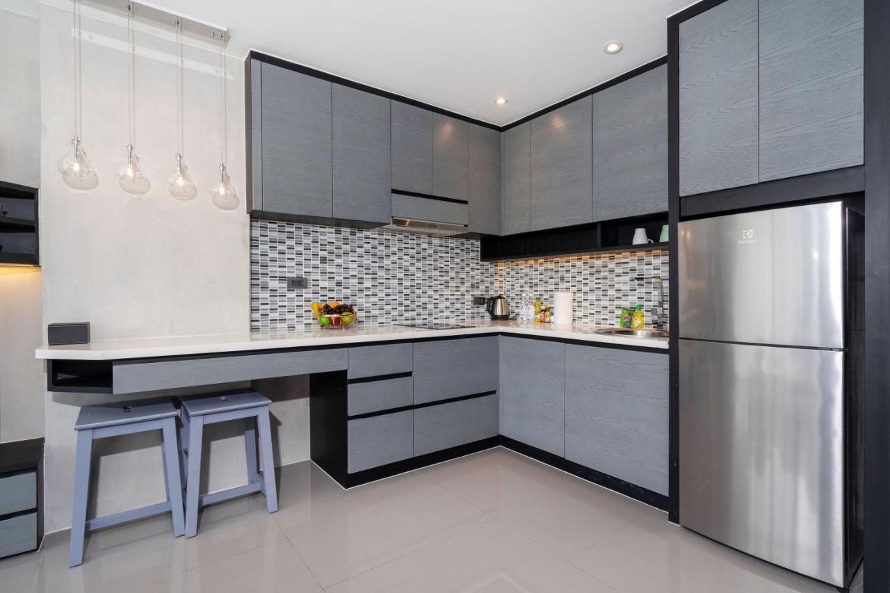 Tropics Kamala Hill View Suite CTG P610 near Beach and Fantasea - 3