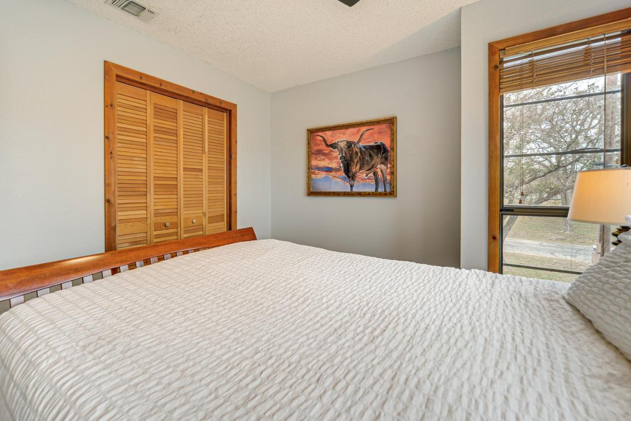 Spicewood Cottage — photo 18
