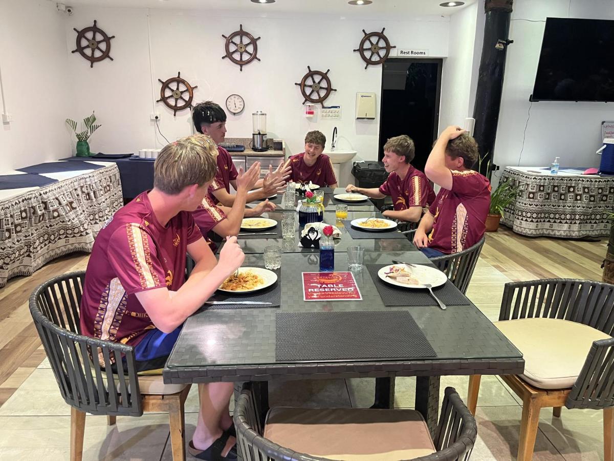 The Crow's Nest Resort Fiji - 4