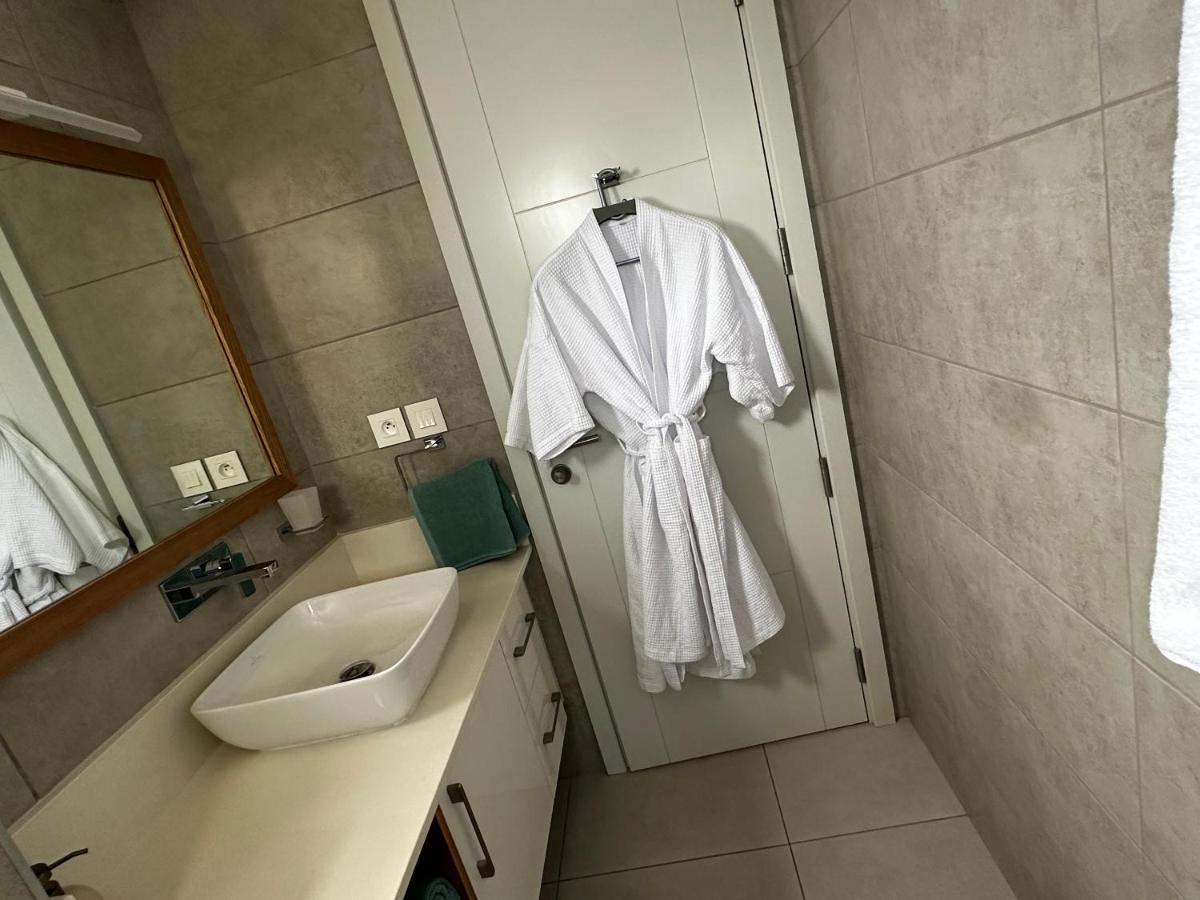 Mauritius Rooms - Luxury Beachside Aparthotel Penthouse - 3