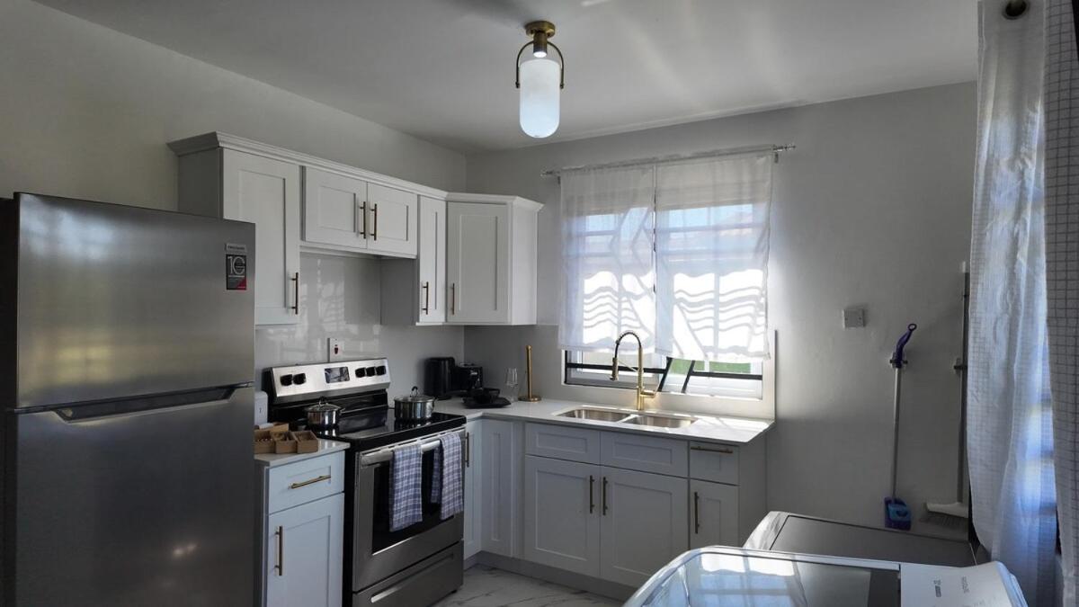 The Residence at Seville Gated FullyAC Washer Dryer PayPal Prepayment Required - 4