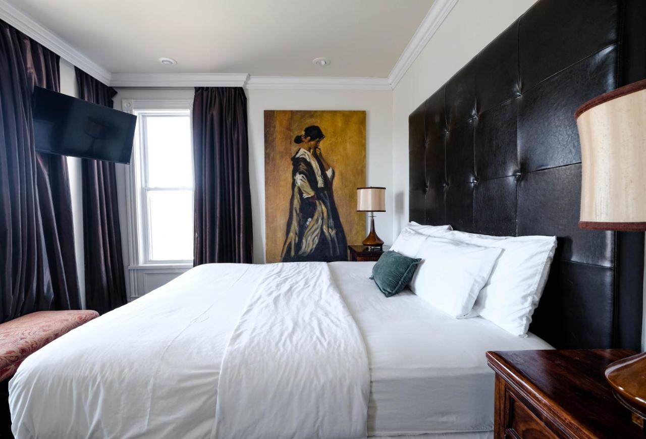 Dickson Street Inn — photo 15