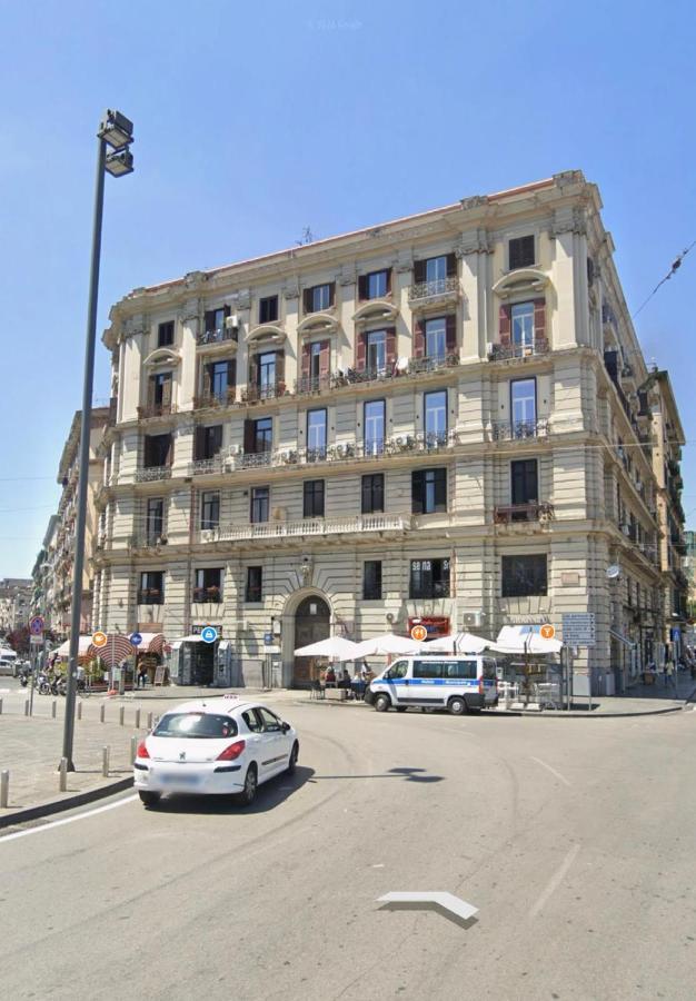 ATAROOMS Suites Napoli - 3