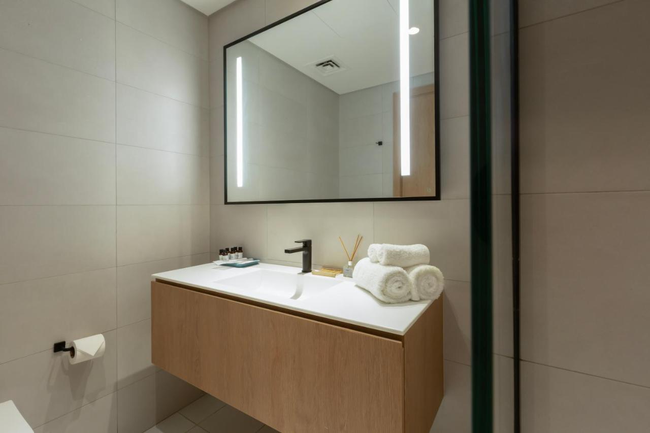 Burj & Beyond - Luxury Stay with Burj Khalifa View - 3