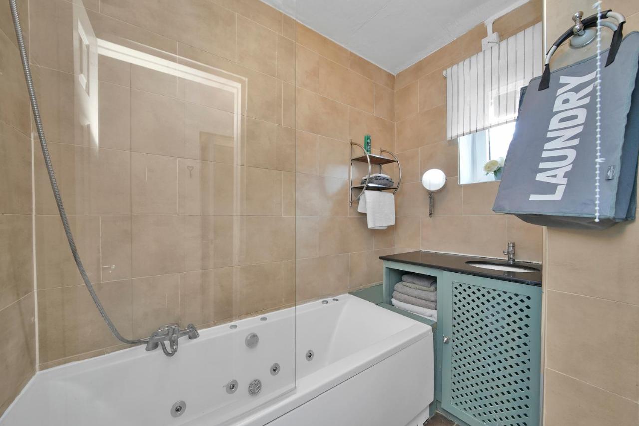 The Cosy Flat in Bethnal Green - 3