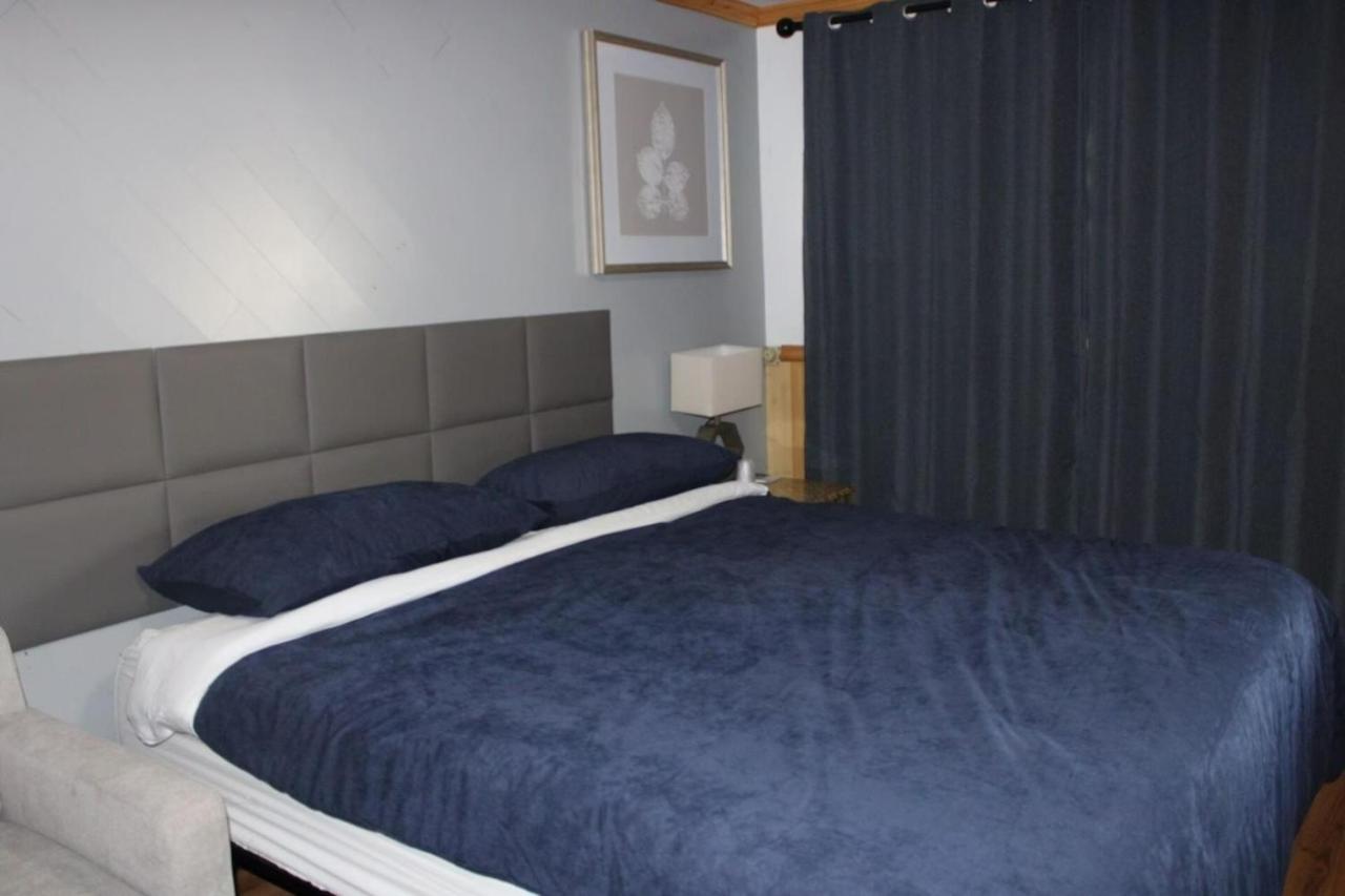 Random Lake Motel — photo 20