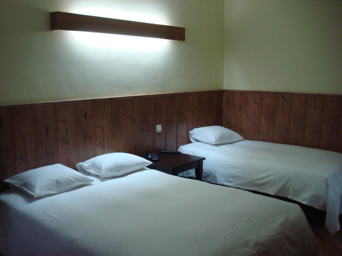 Guesthouse Hostal Roma, Madrid, Spain - Booking.com