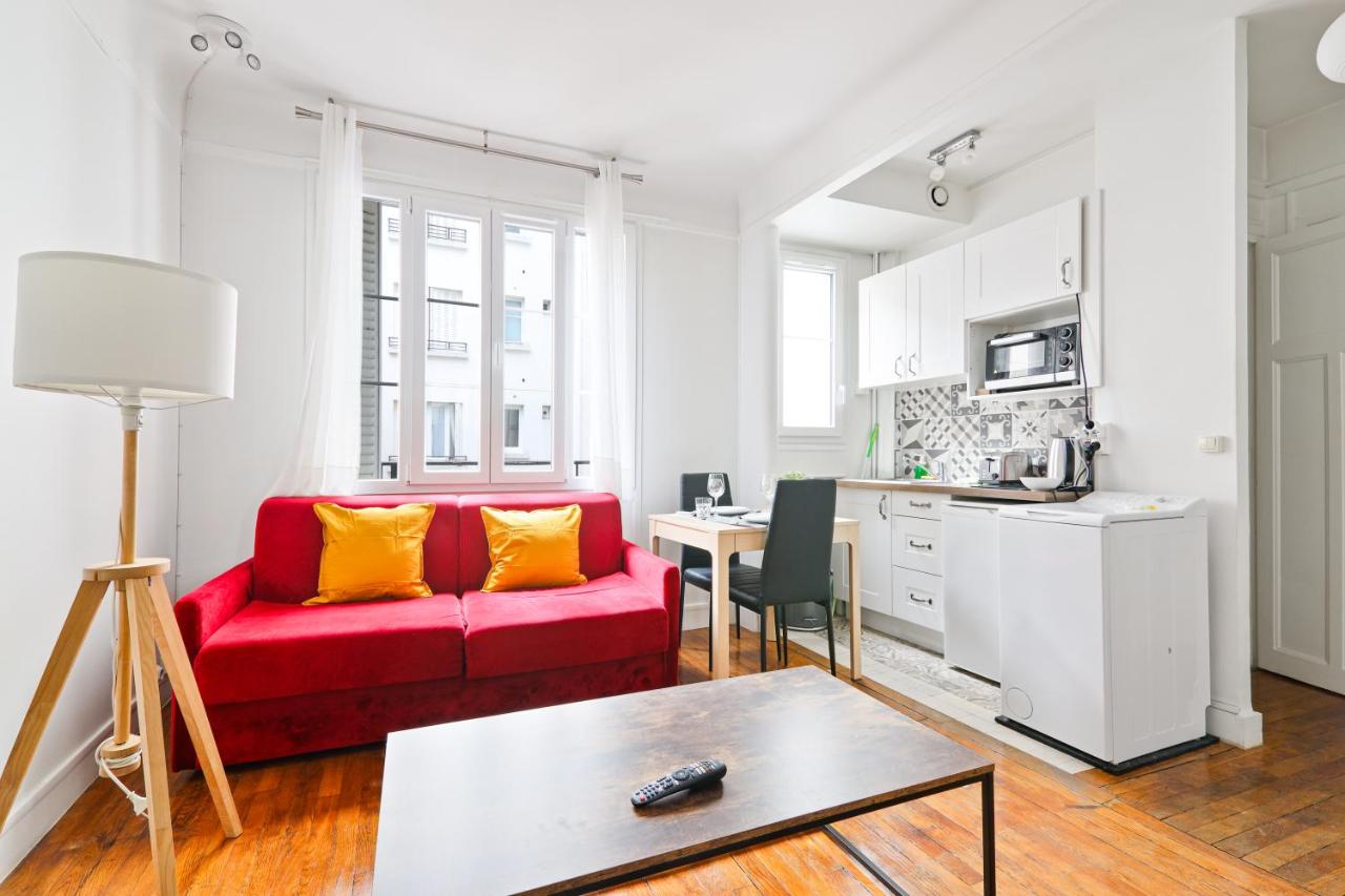 Heart of Paris Studio-2P Invalides Free Netflix - 3