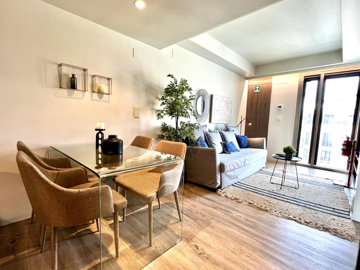 FLH Santos Elegant Studio