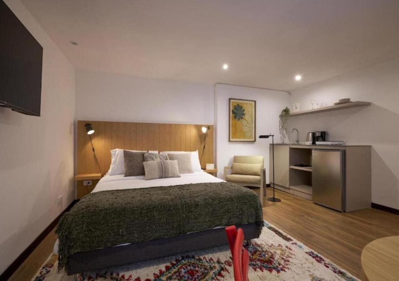 Stylish Loft Ideal for Couples & Work 105 - 2